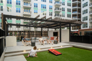 Platform Outdoor Lounge